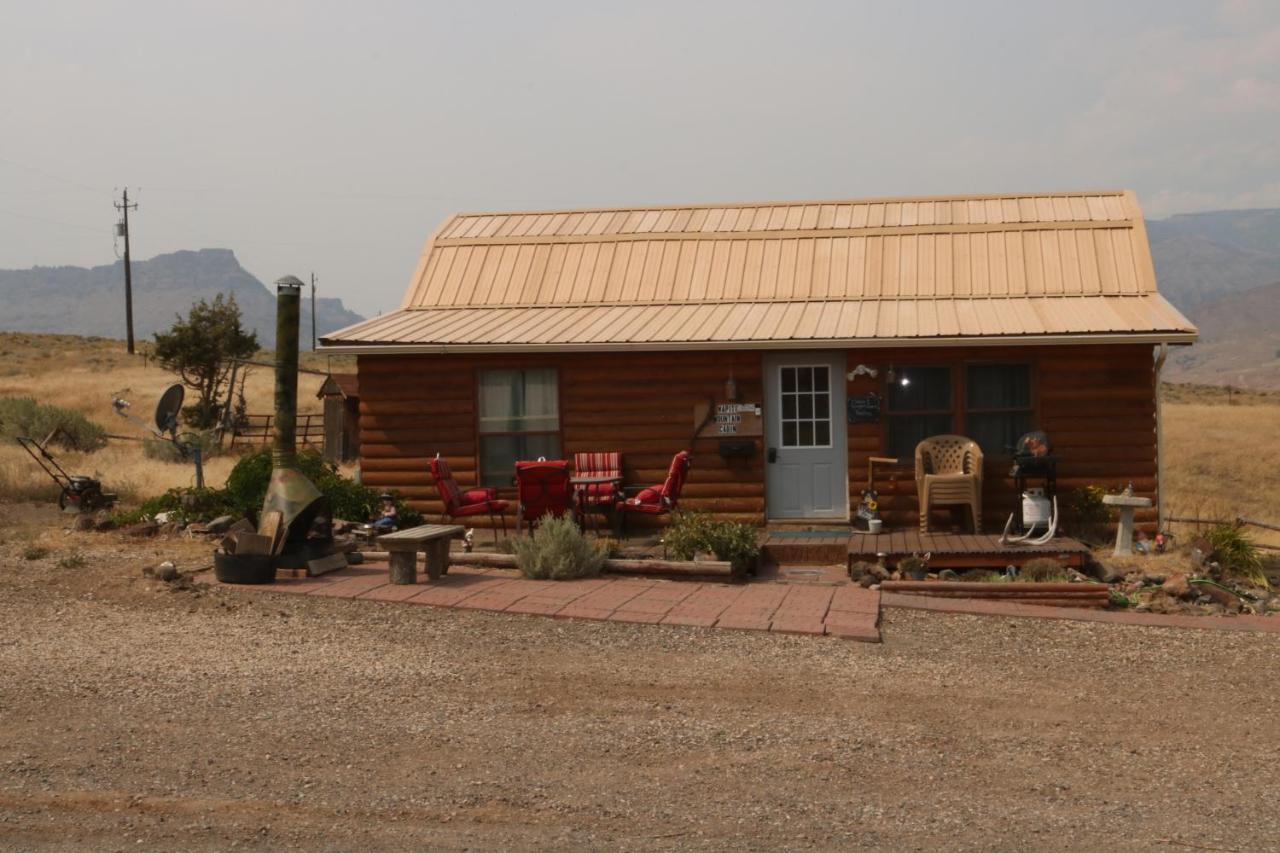 Wapiti Mountain Cabins Exterior photo