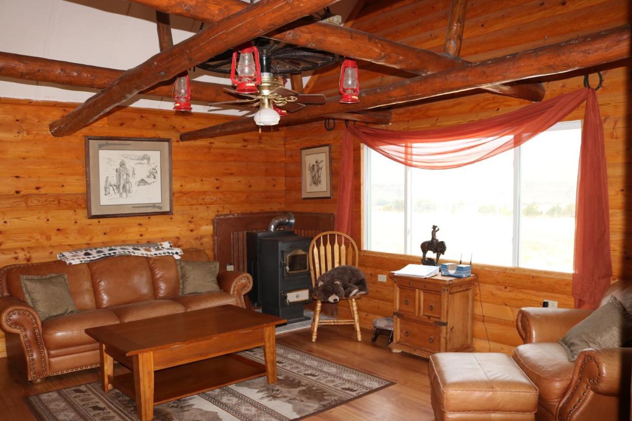 Wapiti Mountain Cabins Exterior photo